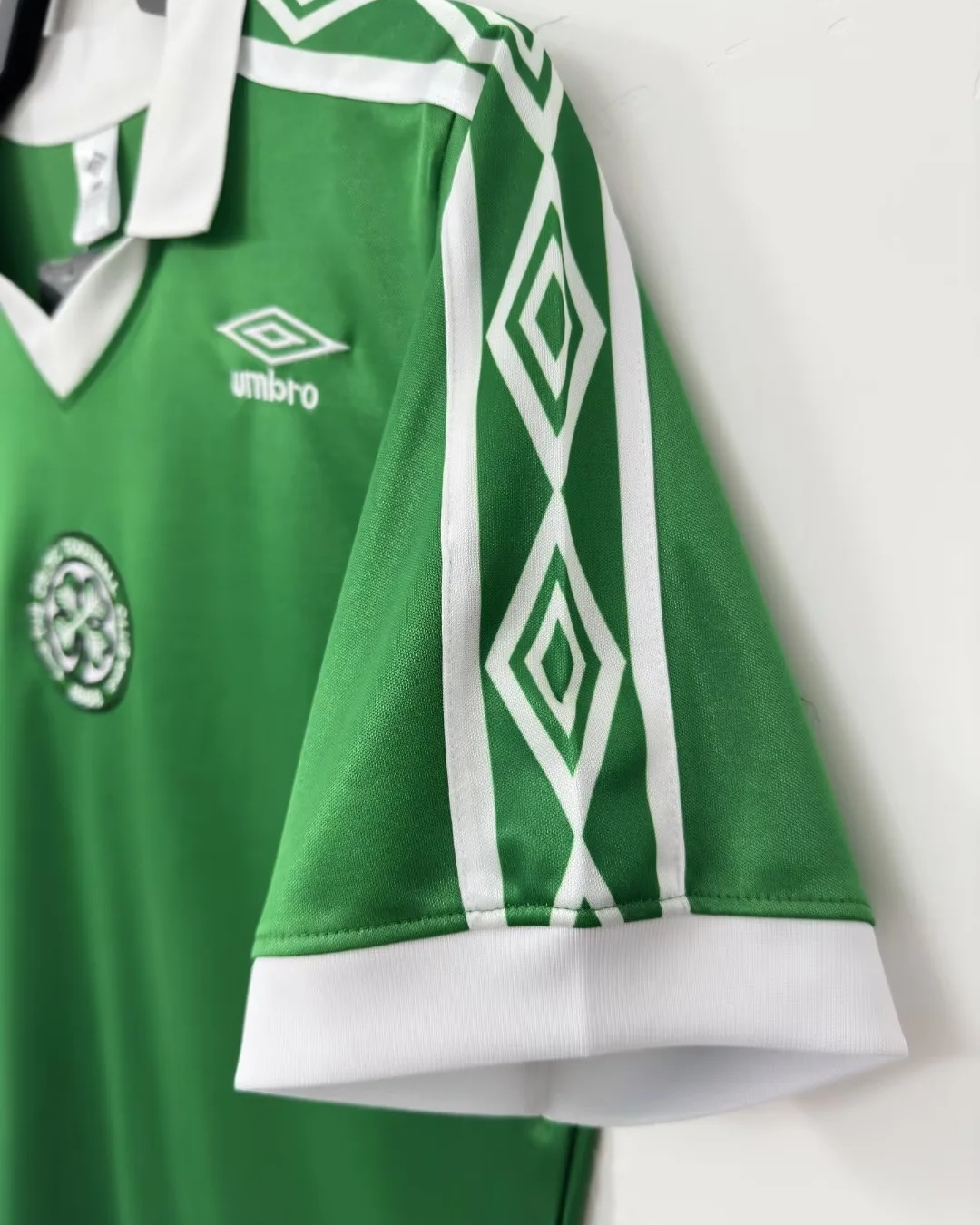 Celtic 1980 Home Kit - Premium from CATENACCIO - Just €60.99! Shop now at CatenaccioDesigns