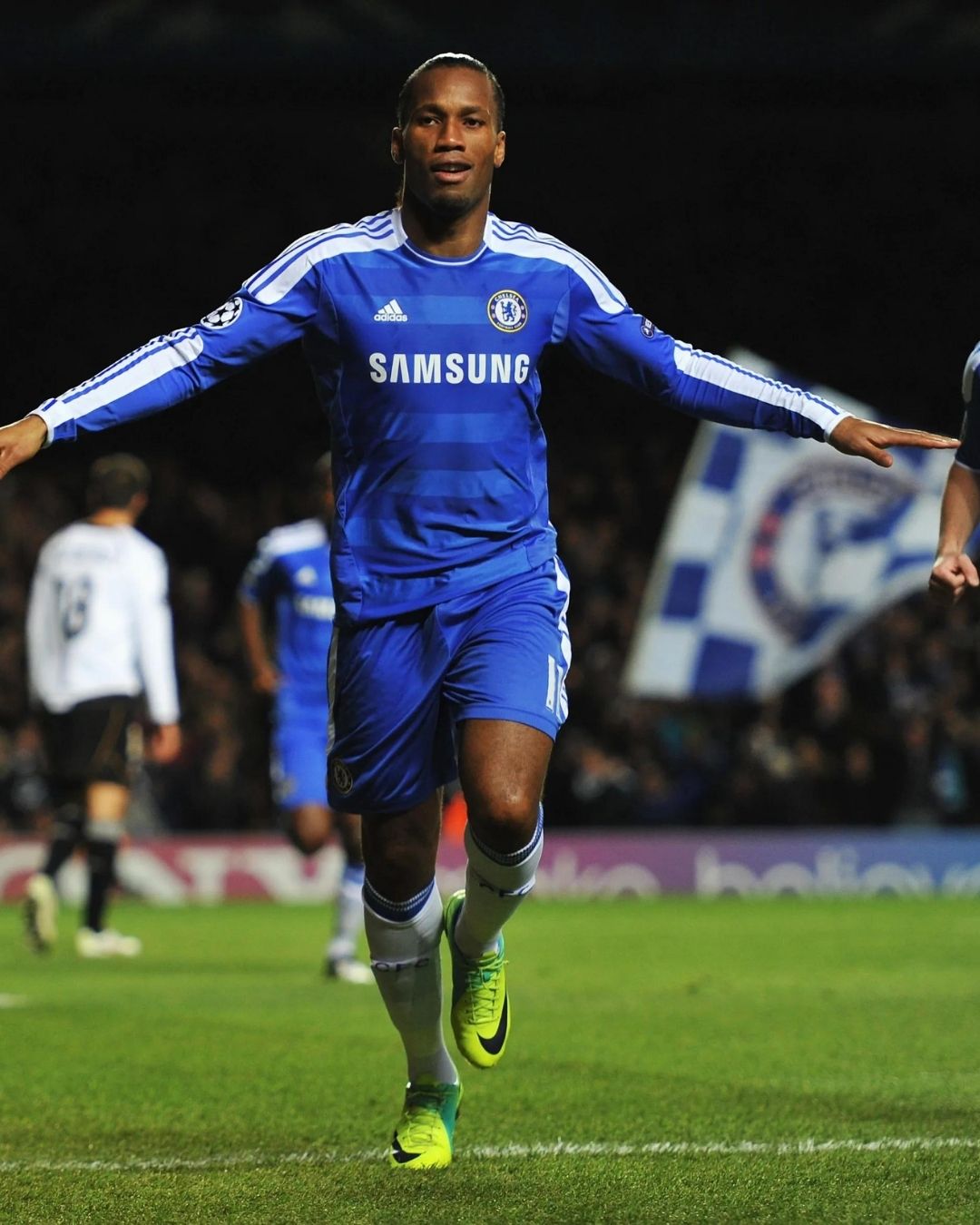 Chelsea 11/12 (Home Kit) - Premium from CatenaccioDesigns - Just €60.99! Shop now at CatenaccioDesigns