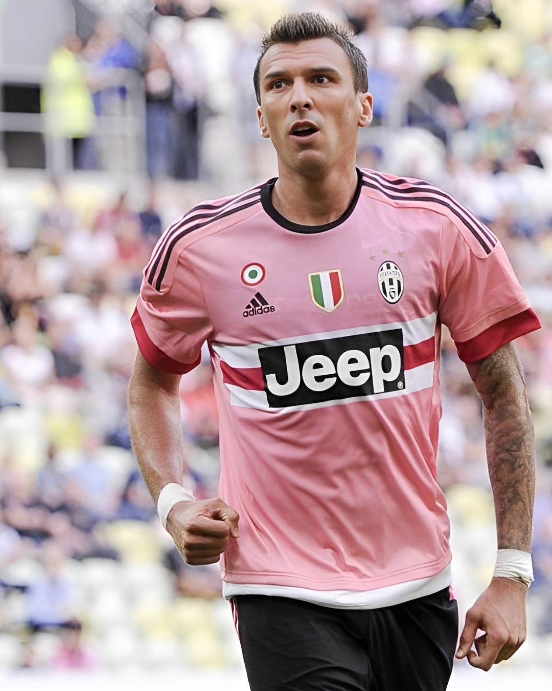 Juventus 15/16 Away Kit - Premium from CatenaccioDesigns - Just €60.99! Shop now at CatenaccioDesigns