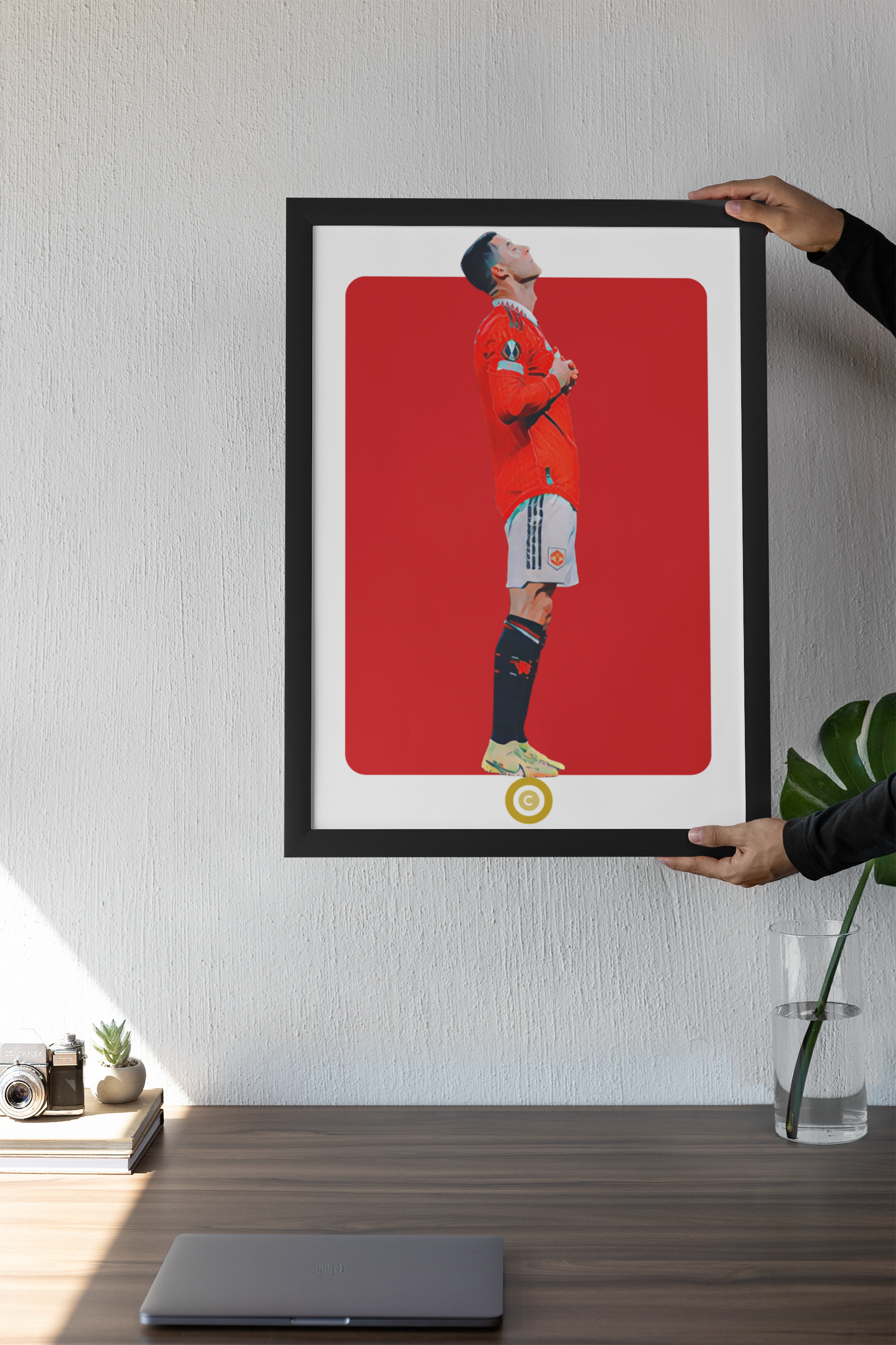 Cristiano Ronaldo Print- Resting celebration - Premium from CATENACCIO - Just €14.50! Shop now at CatenaccioDesigns
