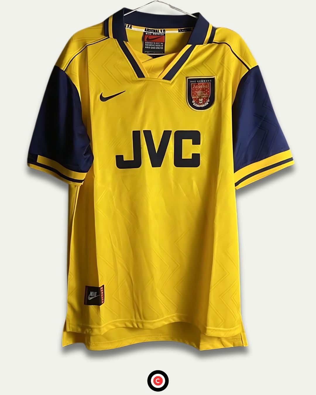 Arsenal 96/97 Retro Away Kit - Premium  from CatenaccioDesigns - Just €39.64! Shop now at CatenaccioDesigns