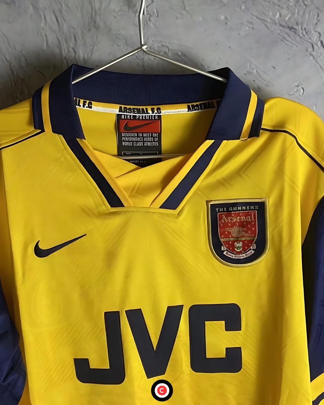 Arsenal 96/97 Retro Away Kit - Premium  from CatenaccioDesigns - Just €39.64! Shop now at CatenaccioDesigns